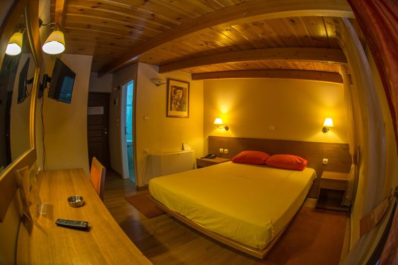 Double Room - Attic image 4