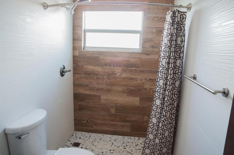 Sun Beach Inn - image 14