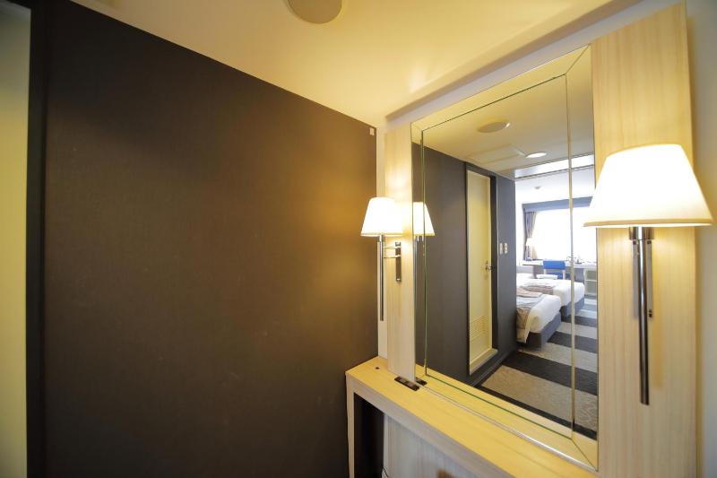 Hotel Sunroute Stellar Ueno - image 3