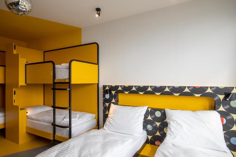 MEININGER Hotel Dresden Zentrum - image 15