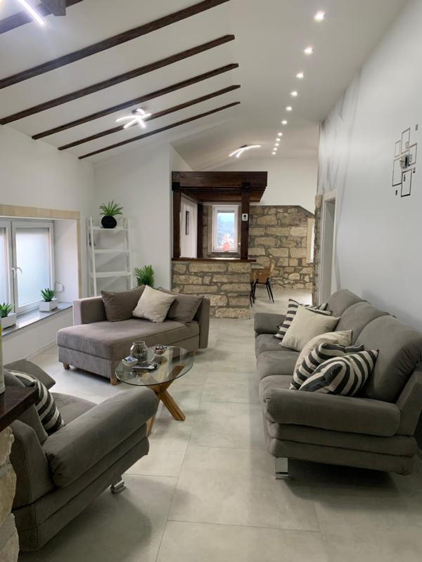 KARTAL centar apartment - image 1