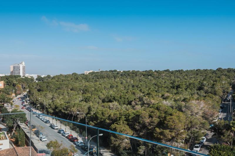 Double Room - Single Use image 3