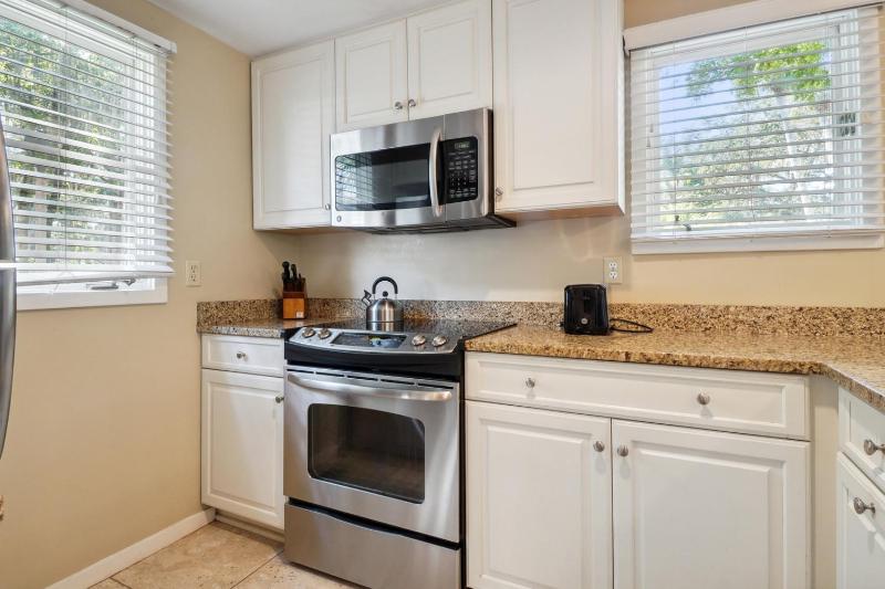 7615 Huntington - image 37