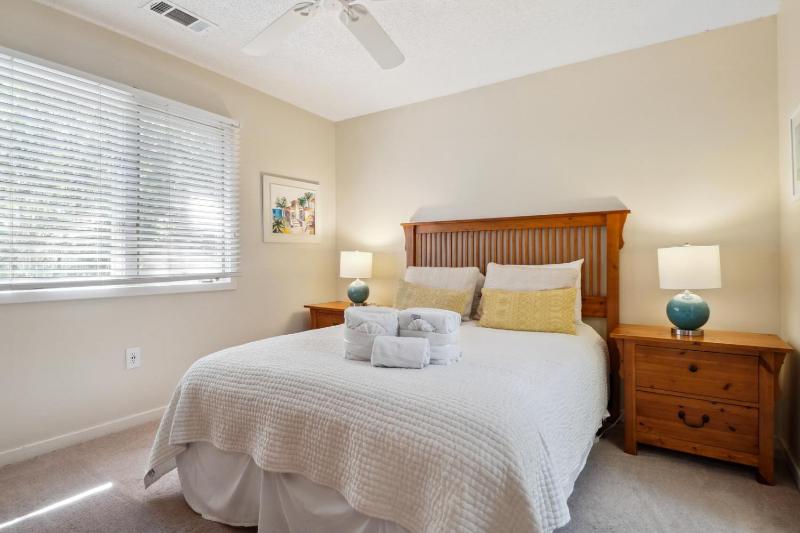 7615 Huntington - image 18