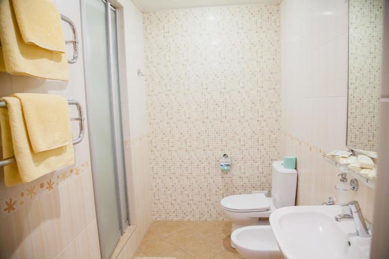 Junior Suite with Balcony image 2