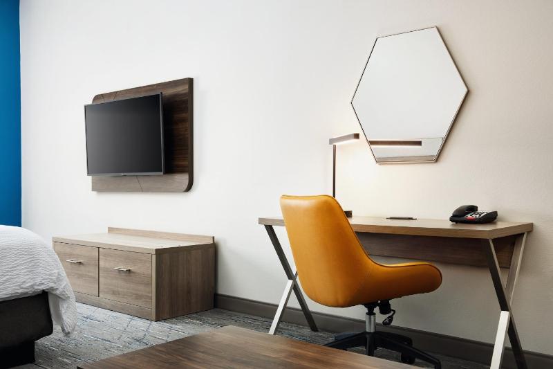 King Suite image 3