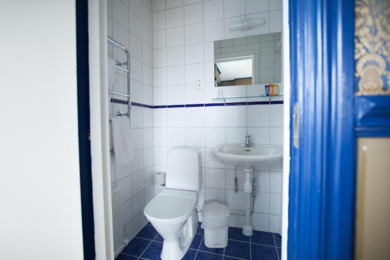 Superior Twin Room image 4