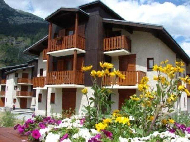 Apartment (4 Adults) image 2