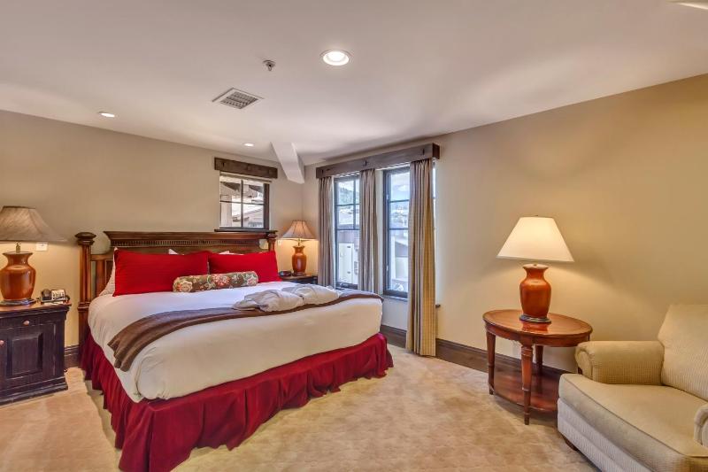 Four Bedroom Penthouse image 1