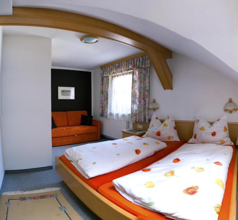 Two-Bedroom Apartment image 3