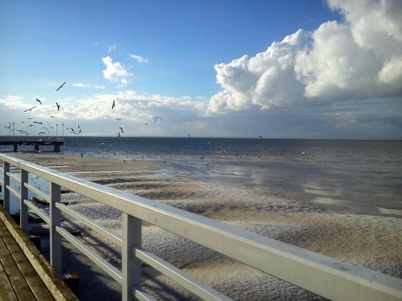 Deluxe Double Room with Balcony and Sea View - Spa Package image 2