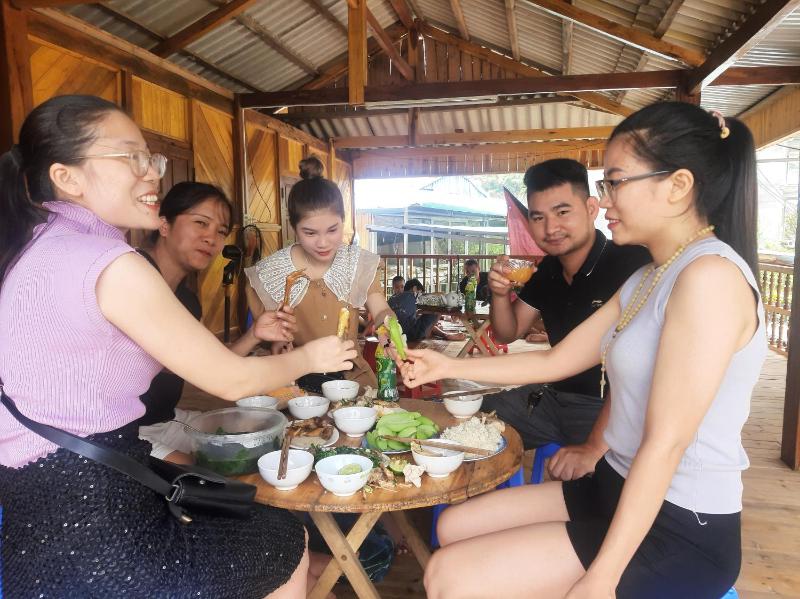 Ma Si H'MONG HOMESTAY Ta Phin - image 4