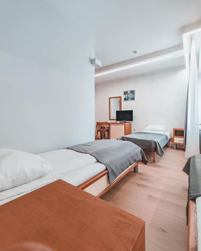 Triple Room image 4