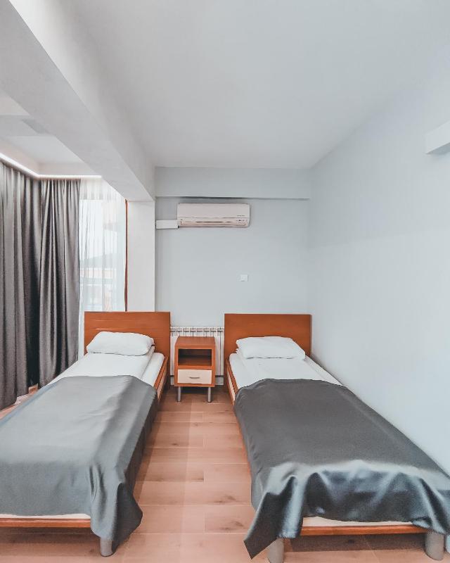 Triple Room image 3