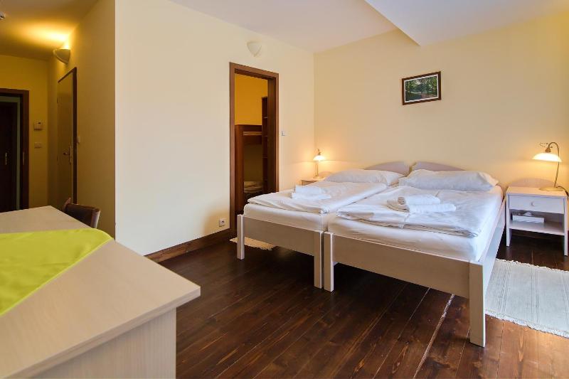 Double or Twin Room with Terrace image 2
