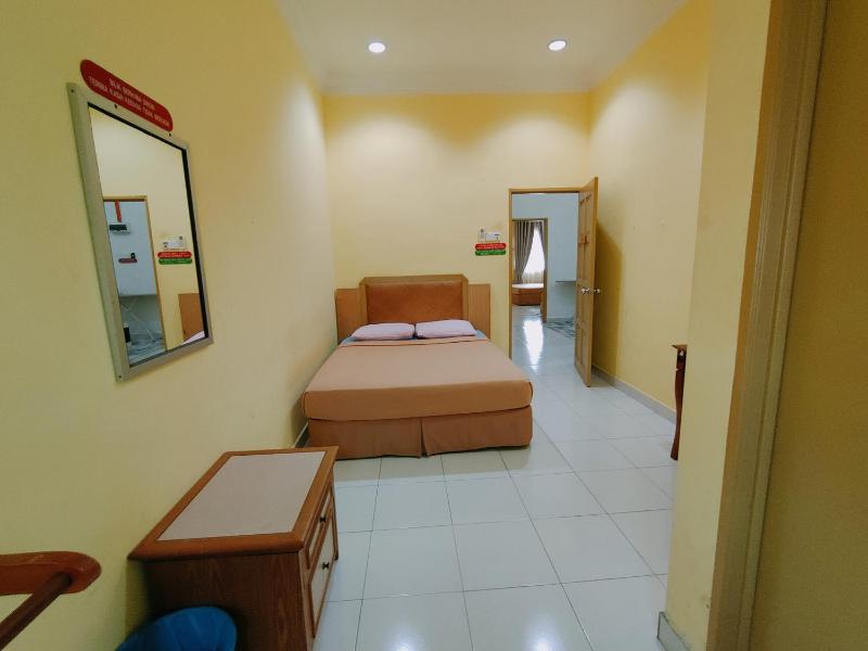 Homestay Roma Suite - image 18