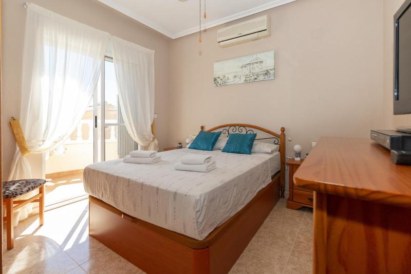 225 Relax Lomas de Cabo Roig - Alicante Holiday - image 37