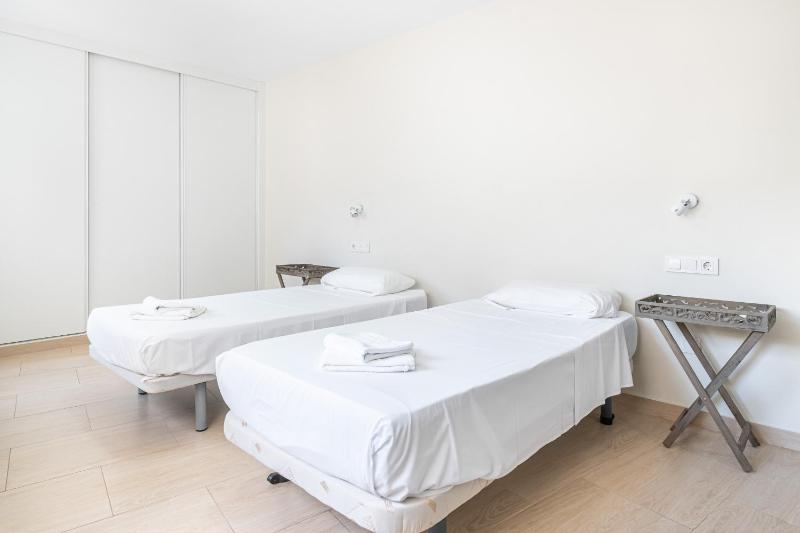 Apartamentos La Rosita Old Town B-21 - image 12