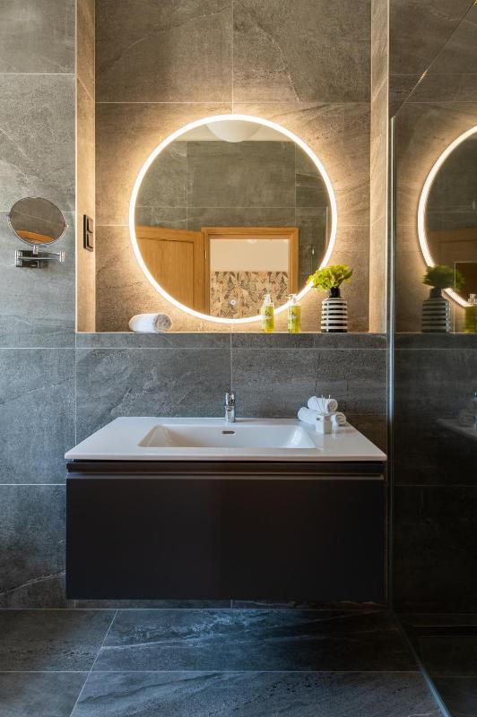 Junior Suite image 3