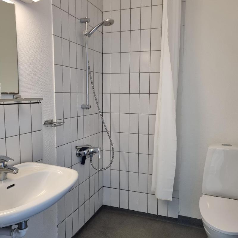 Deluxe Double Room with Private Bathroom image 3