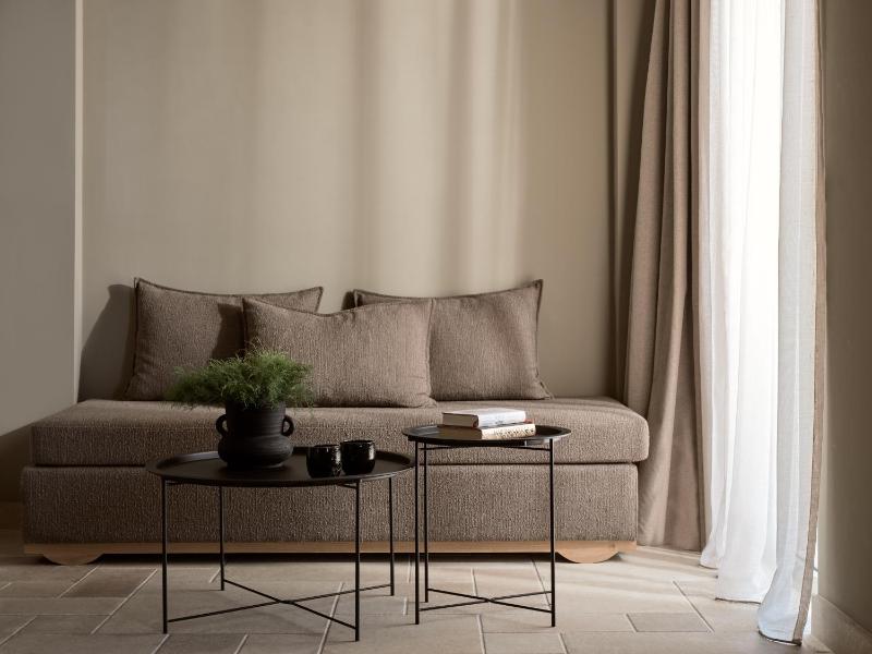 Lifestyle Suite with Mountain View image 1