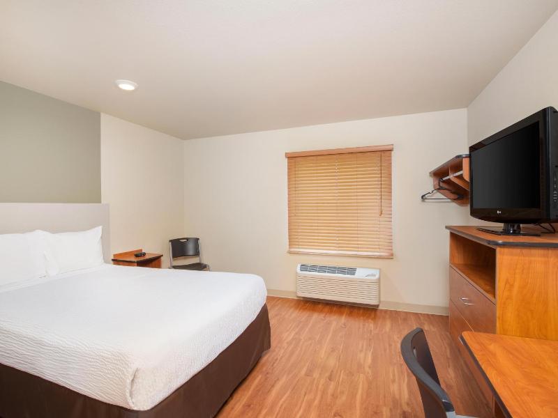 Standard Double Room - Non-Smoking image 2