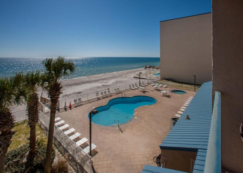 Surfside Shores 1302 - image 1