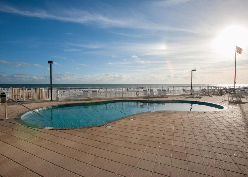 Surfside Shores 1302 - image 29