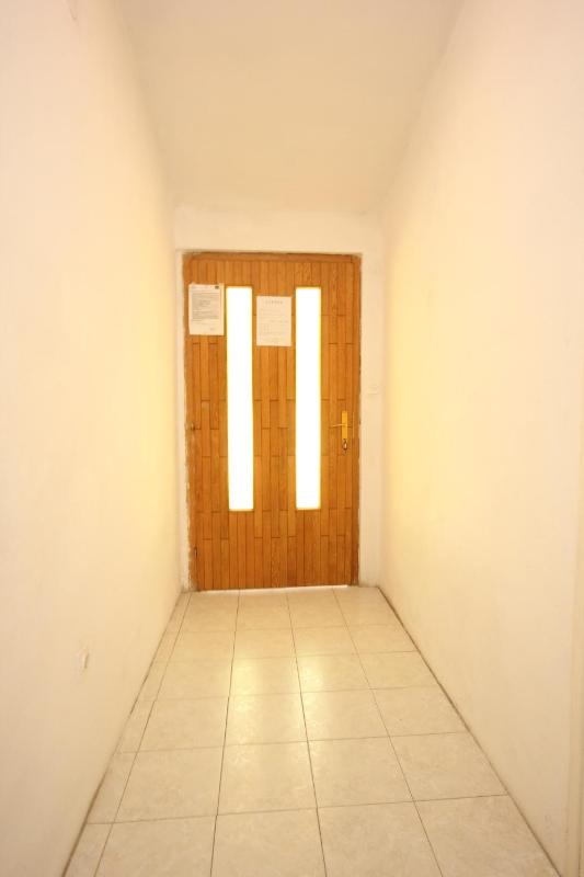 One-Bedroom Apartment with Terrace and Sea View image 2