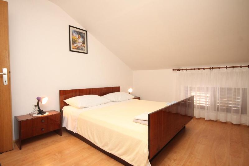 Two-Bedroom Apartment with Terrace and Sea View image 1