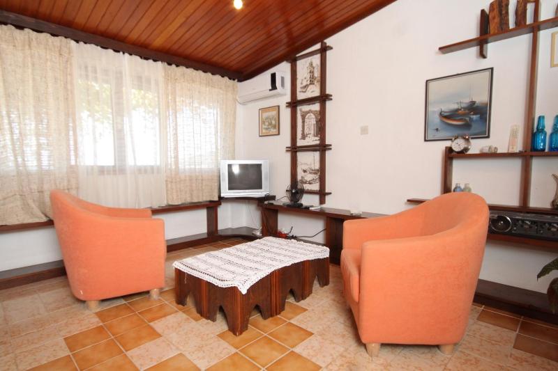 Two-Bedroom Apartment with Terrace and Sea View image 1