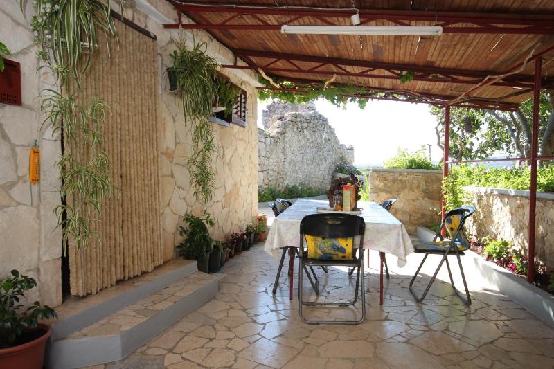 Two-Bedroom Apartment with Terrace image 4