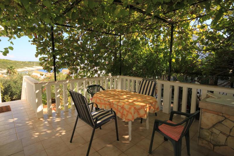 Two-Bedroom Apartment with Terrace and Sea View image 4