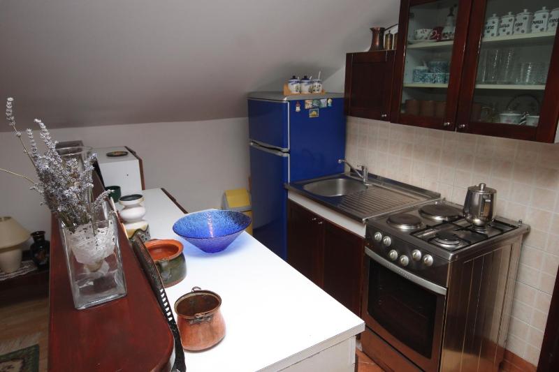 One-Bedroom Apartment image 4
