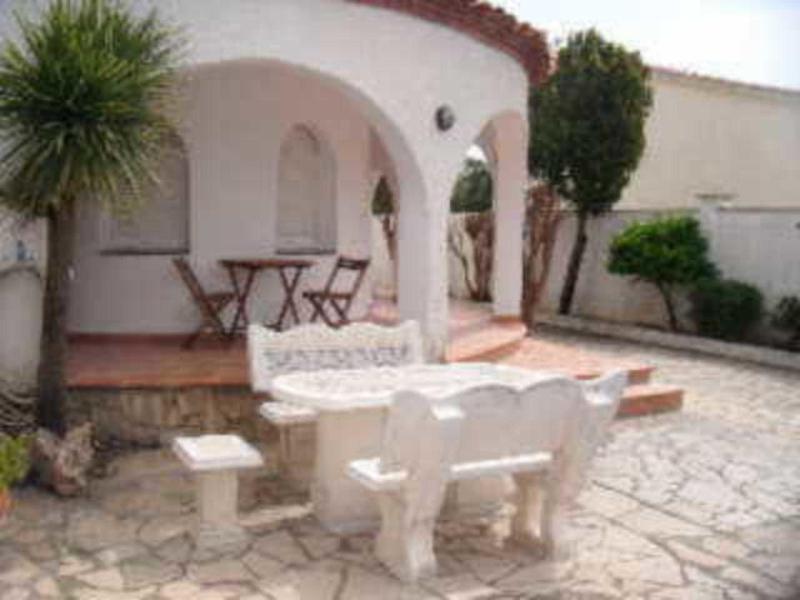 Villa image 2
