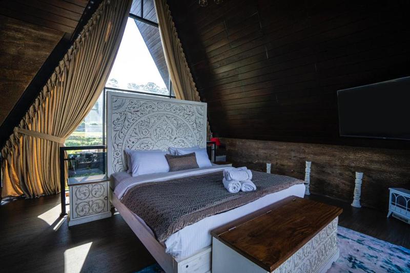 The Edgware Cabana - image 32