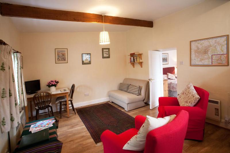 2 Roomed Cottage image 3