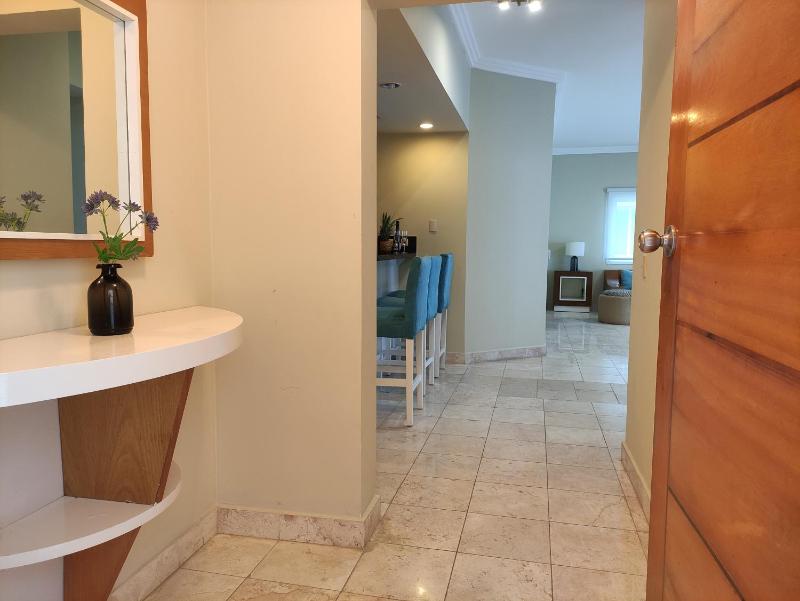 Chic Beachfront Apartment - Private Beach Access - image 20