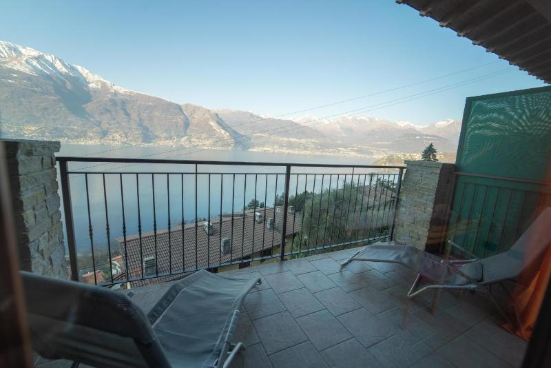 Two-Bedroom Apartment with Lake View image 2