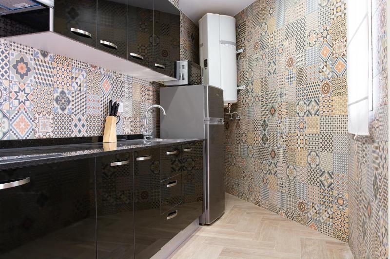 AP HOTEL NAVAS - image 11
