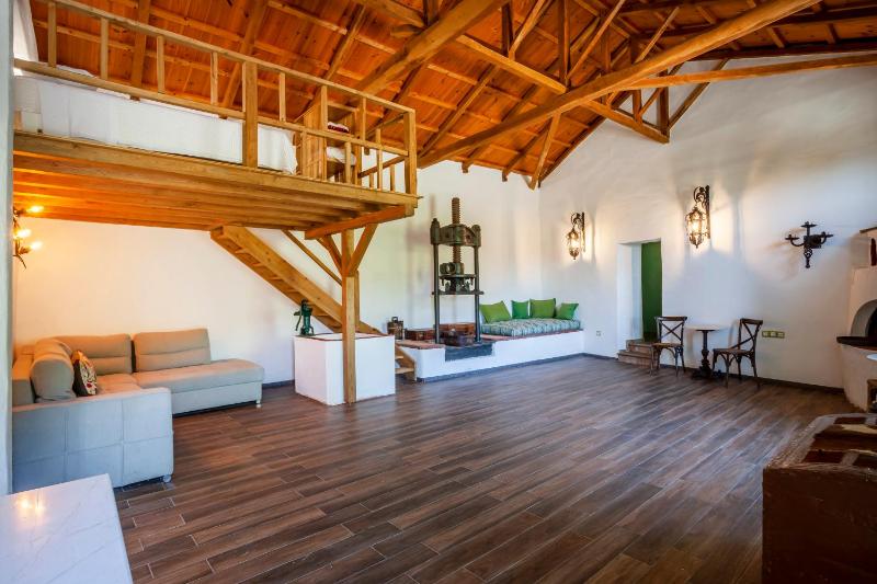 Olea Skopelos villas with swimming pools & sea view - image 12