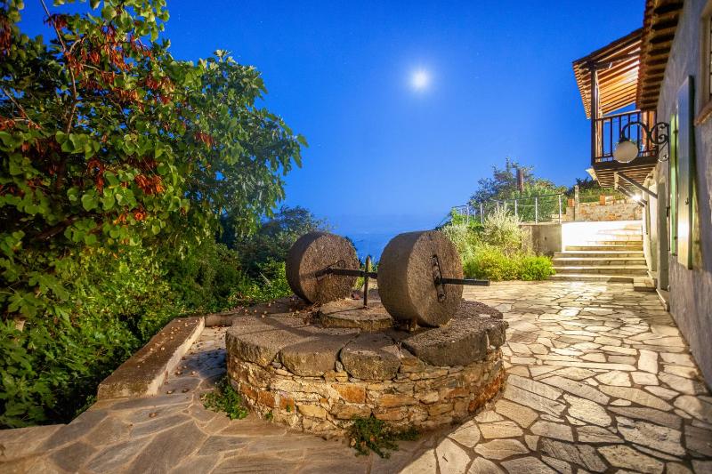 Olea Skopelos villas with swimming pools & sea view - image 43