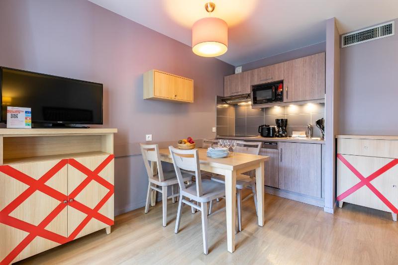 One-Bedroom Apartment (4 People) image 4