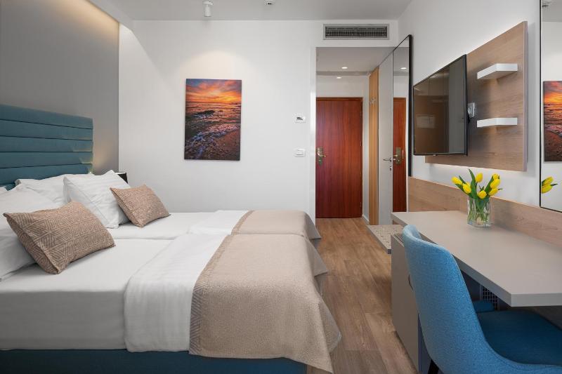 Room for 2+1 image 4