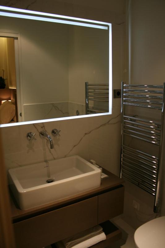 Studio Apartment image 2