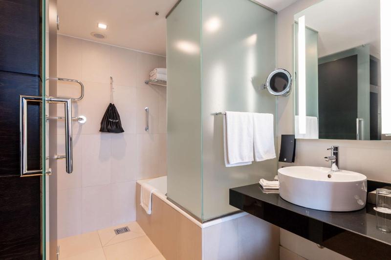 Superior Room with Park View image 2