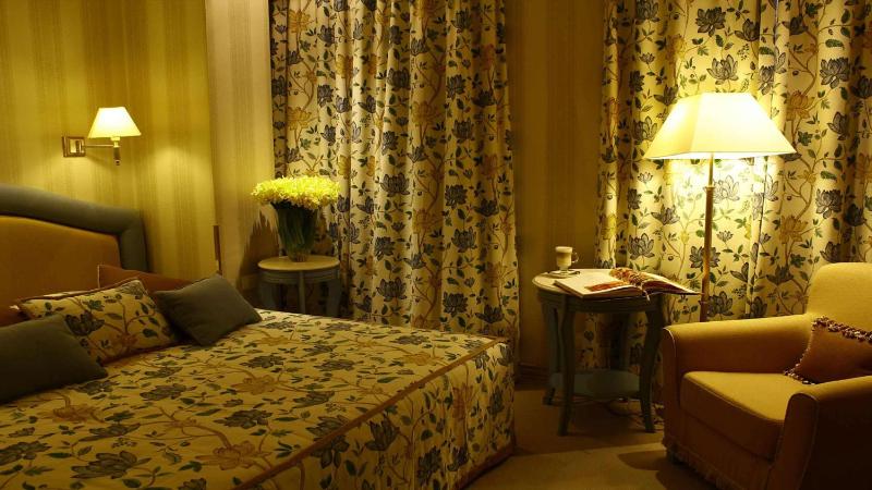 Standard Double or Twin Room image 4