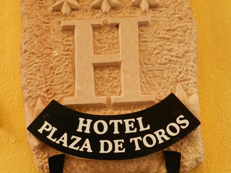 Plaza de Toros - image 32