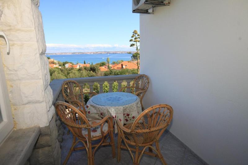 Studio with Terrace and Sea View image 3