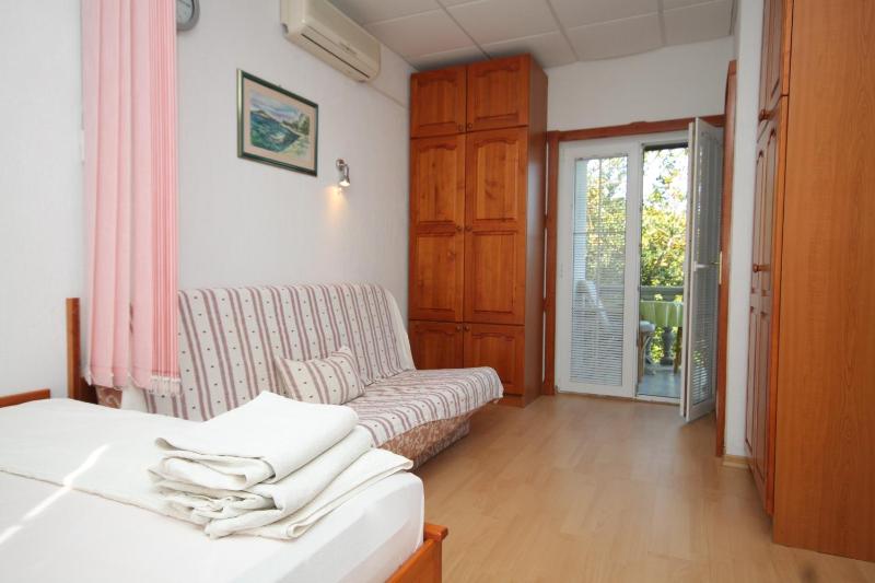 Studio with Terrace and Sea View image 4